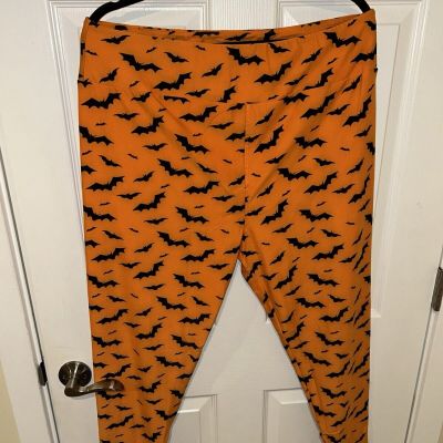 Lularoe Orange Bat Design Leggings In Size TC2-EUC