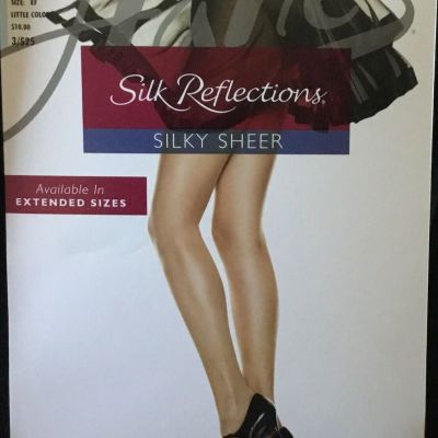 Hanes Silk Reflections Control Top Silky Sheer #717:  Sz EF,  Little Color Hose