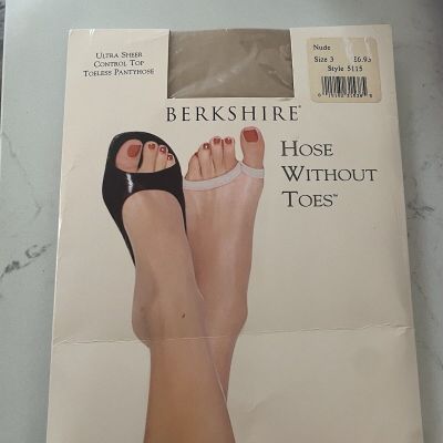 Berkshire Nude Toeless Hose Without Toes Ultra Sheer Pantyhose Size 3 New