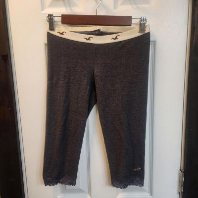 Hollister Active Capri Pants Grey with Lace Trim Size Medium 90's Y2K Teen Tween