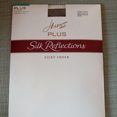 HANES Silk Reflections Plus Sheer Control Top Enhanced Toe Black Pantyhose 00P16