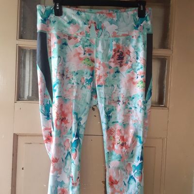 Tek Gear Woman's Active Wear Capri Leggings Size 1X