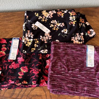 NWT 3 FOR $30 Terra & Sky High Rise Legging Fitted Patterns 3X (24W-26W)