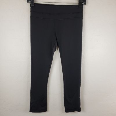 Lululemon Capri Leggings Women's Size 4 Black Workout Yoga Pants Back Zip Pocket