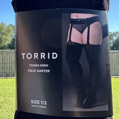 Torrid New Thigh High Faux Garter Black Opaque Size 1/2 (US 14-20 Bottom)