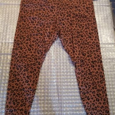 Wild Fable Size 3X Animal Print Fashion Leggings 28