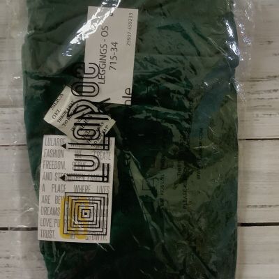 NWT LuLaRoe OS One Size Leggings - Solid Green