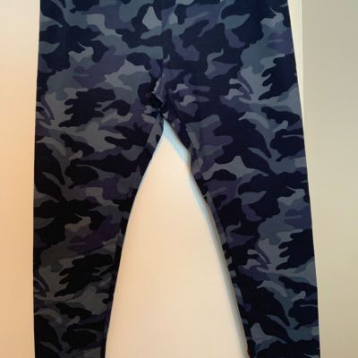 Style & Co womens leggings, Petite Large, camo blue