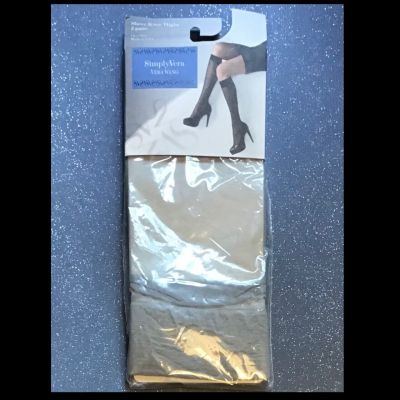 SIMPLY VERA Wang Sheer Knee Highs Trouser Socks 2 PAIRS Earl GREY Black One Size