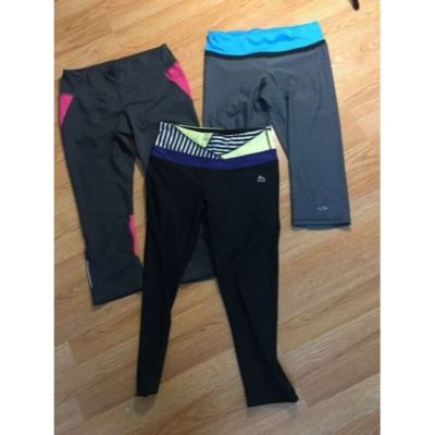 Lot of 3 Women's Activewear Workout Cropped Leggings Size Small