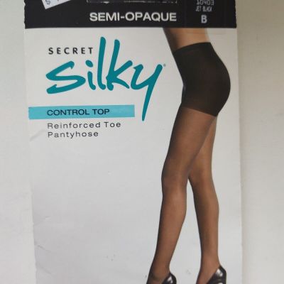 Gildan Secret Silky Control Top Pantyhose Semi-Opaque Jet Black Size B New 10403