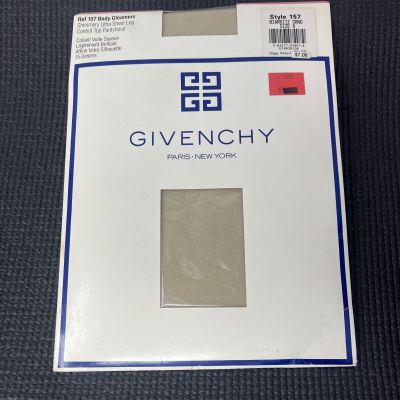 Vintage Givenchy Body Gleamers 157 Biarritz Sand Size A Sheer Hosiery Pantyhose