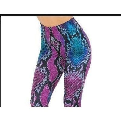 X-Plus Size Womens Creamy Soft Pink And Blue Snakeskin Leggings