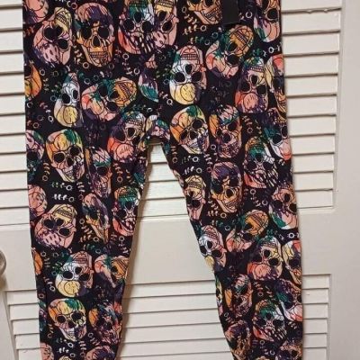 Colorful skulls Leggings Extra Plus fits 3x - 5x