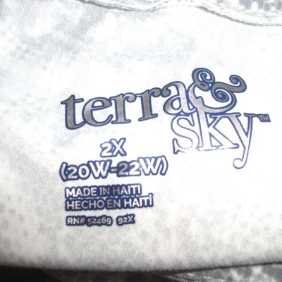 Terra & Sky Leggings in Gray & White Snakeskin Print - Sz 2X