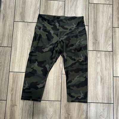 Old Navy Active Womens Leggings Size 2X Camo Country Gym Athleisure