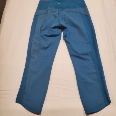 lululemon Teal Cropped Exercise Legging  Size 6.