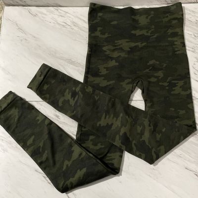 Spanx Leggings Women Sz Small Green Pull On High Rise Cammo Workout/loungePants