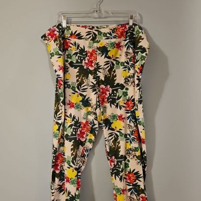 Womans Tera Sky Summer Capri Floral Leggings Plus Size 24/26 (P29)