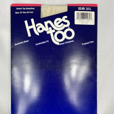 Hanes too Control top Sandelfoot Style 137 Size AB Pearl