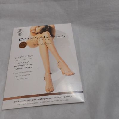 Donna Karan Hosiery Nudes Control Top & Toeless Medium & Small/Petite