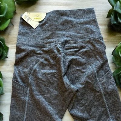 OFFLINE By Aerie The Hugger High Waisted Grey Pocket Legging NWT Small