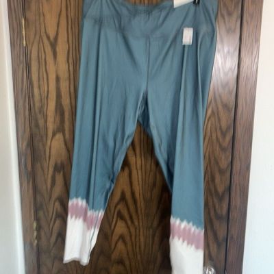 Maurices Ultra High Rise Tie-Dye Lux Leggings size 2X NWT