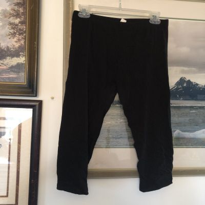 Forever 21 Black Crop Leggings Sz L a330