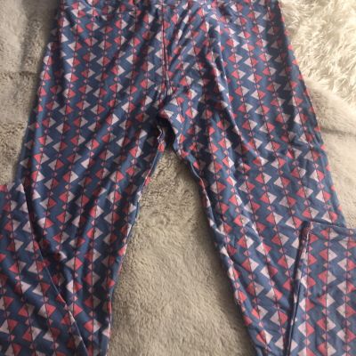 LuLaRoe OS Leggings Pants Pajamas Waist 24” inseam 25” New Comfort Stretch