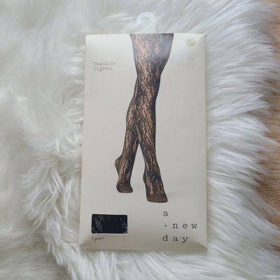 A New Day Single Pair Women's Medium/Large Ebony Floral Fashion Tights B249