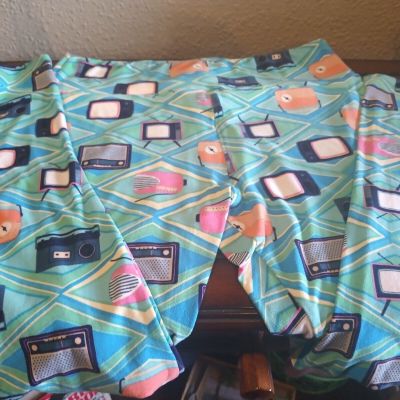 Lularoe Leggings Tall And Curvy TC-  Retro TVs  And radios, Nice Condition