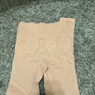 workout Leggings Size S  Peach