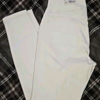 Hue Women's Classic Smooth Denim Skim Leggings WHITE COLOR Size LARGE (L)