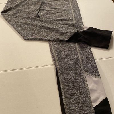 VS Pink- Gray Yoga Leggings size Medium with Black/white color block at ankles