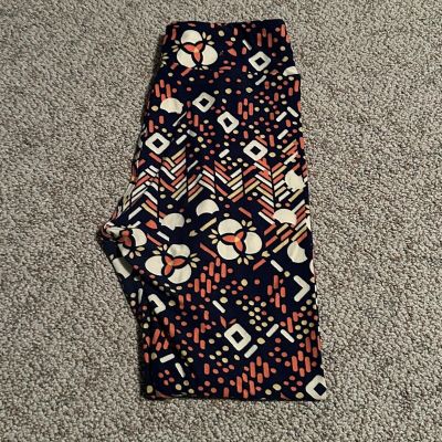 LuLaRoe Leggings One size Coral/Black/White Brand New Geometric Shapes