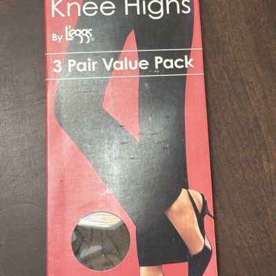 cvs knee highs by L’eggs 3 Pair One Size Suntan Sheer Toe 2005 Made In USA