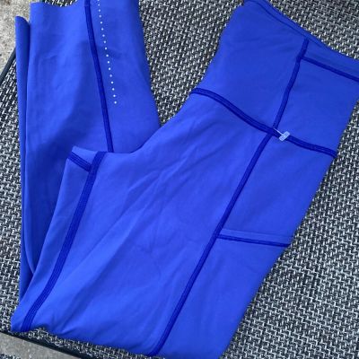 ~Ladies Lululemon Periwinkle Capri Athletic Leggings~4~RARE!~