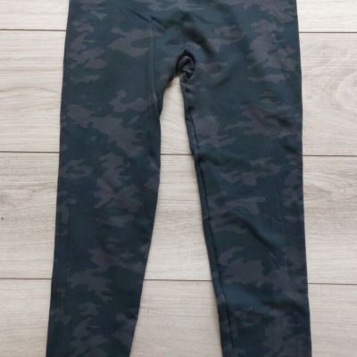 Spanx Look At Me Now Black Camo Leggings Pants Womens Medium High Rise