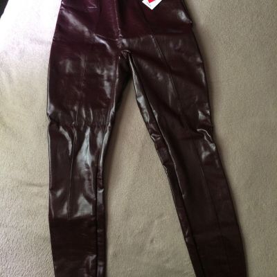 Spanx size M Ruby Faux Patent  Leather Leggings Style 20301R NWT