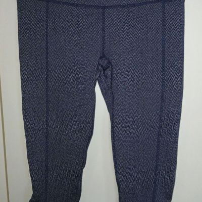 MON DETTA LADIES CROPPED LEGGINGS-S-POLY/SPANDEX-BARELY WORN