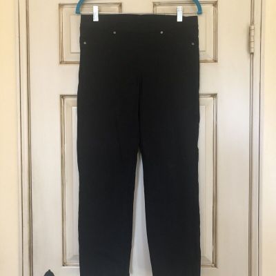 **HUE**BLACK JEAN LEGGINGS**with FREYED LEGS & POCKETS**