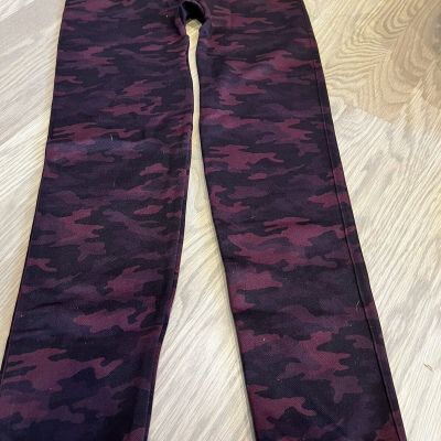 Spanx Camo Leggings Medium NWOT