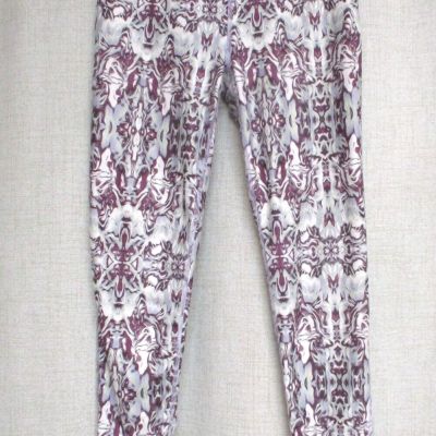 SWEATY BETTY The Contour 7/8 Length purple blue white stretch pattern leggings S