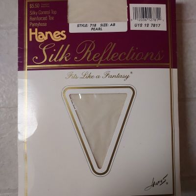 Vintage Hanes Silk Reflections Control Top Sheer Reinforced Toe 718 AB Pearl