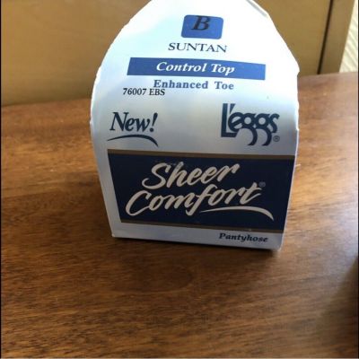 L'eggs Sheer Comfort Control Top, size B