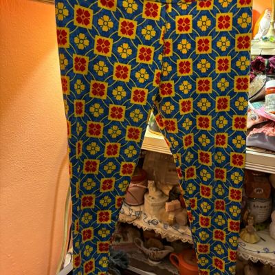 lularoe tc leggings blue with yellow & red flowers