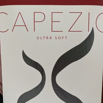 Capezio Ultrasoft Footed Tights. XXL Black.