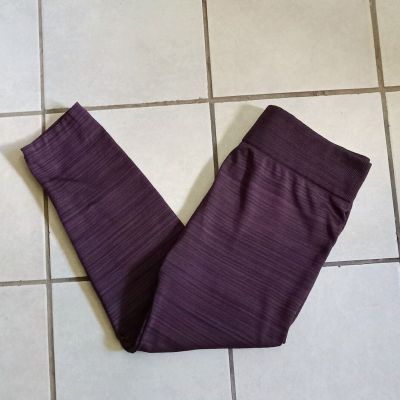 Terra & Sky Women's Maroon/Black  High Rise Soft Capri Leggings  3X   (24W-26W)