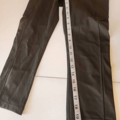 Lululemon Speed Up Crop Leggings Dark Green Size 6