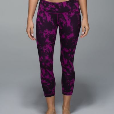 Lululemon Wunder Under Crop II Leggings Breezie Regal Purple Tie Dye Size 4